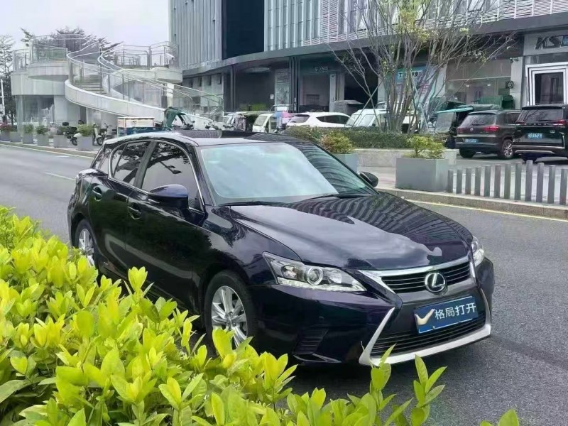 深圳17年雷克萨斯CT2