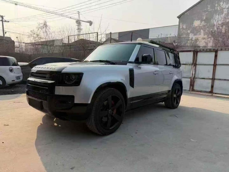 潍坊23年路虎卫士2