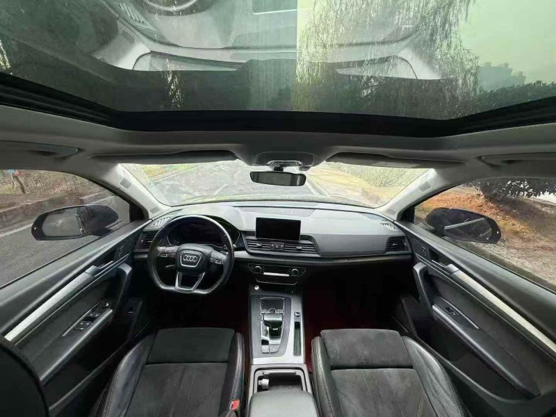 新余21年奥迪Q55