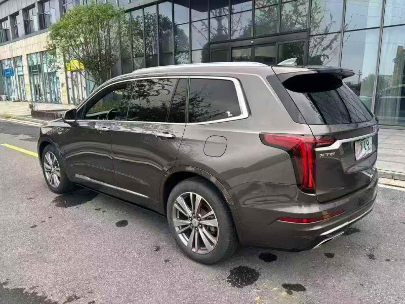 邵阳20年凯迪拉克XT67