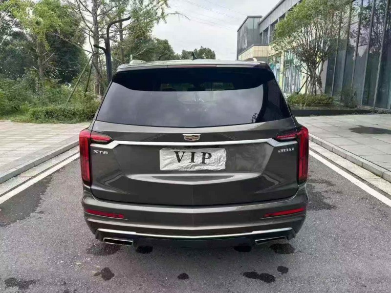 邵阳20年凯迪拉克XT68