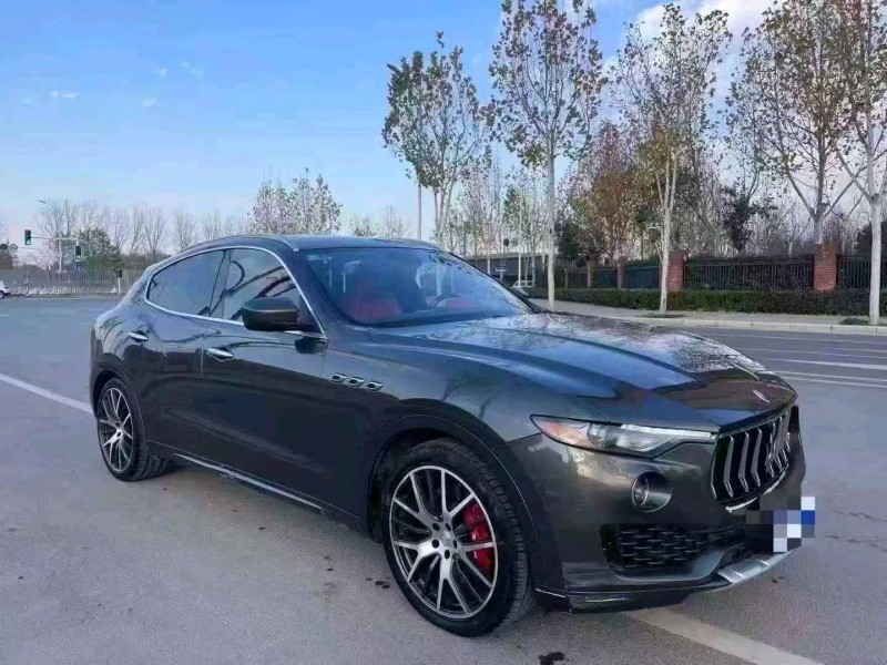 焦作18年玛莎拉蒂Levante3