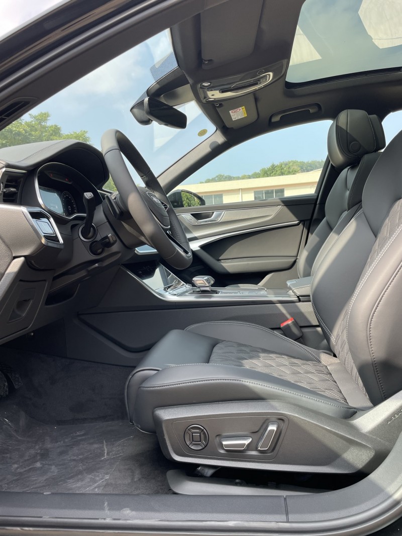 中山25年奥迪A6L8