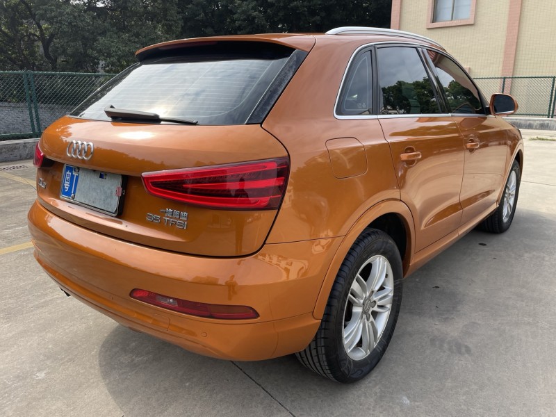 中山13年奥迪Q34