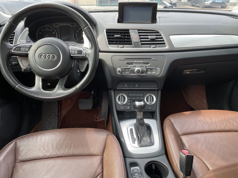 中山13年奥迪Q37