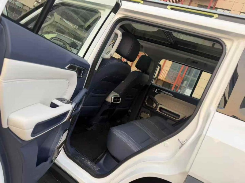 邵阳25年奇瑞捷途6