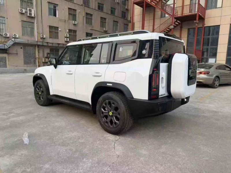 邵阳25年奇瑞捷途8