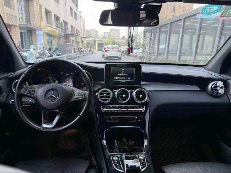 岳阳19年奔驰GLC6