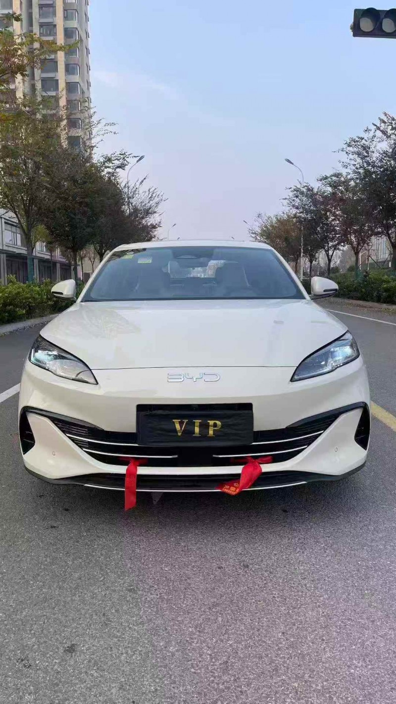 东营25年比亚迪海豹1