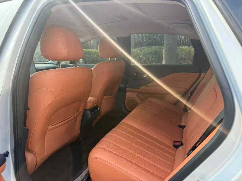 娄底25年传祺埃安RT5