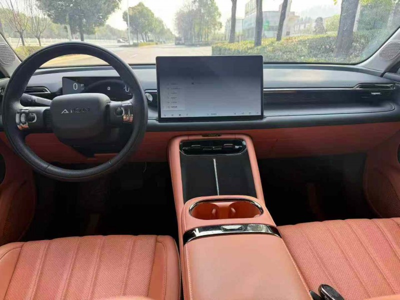 娄底25年传祺埃安RT6