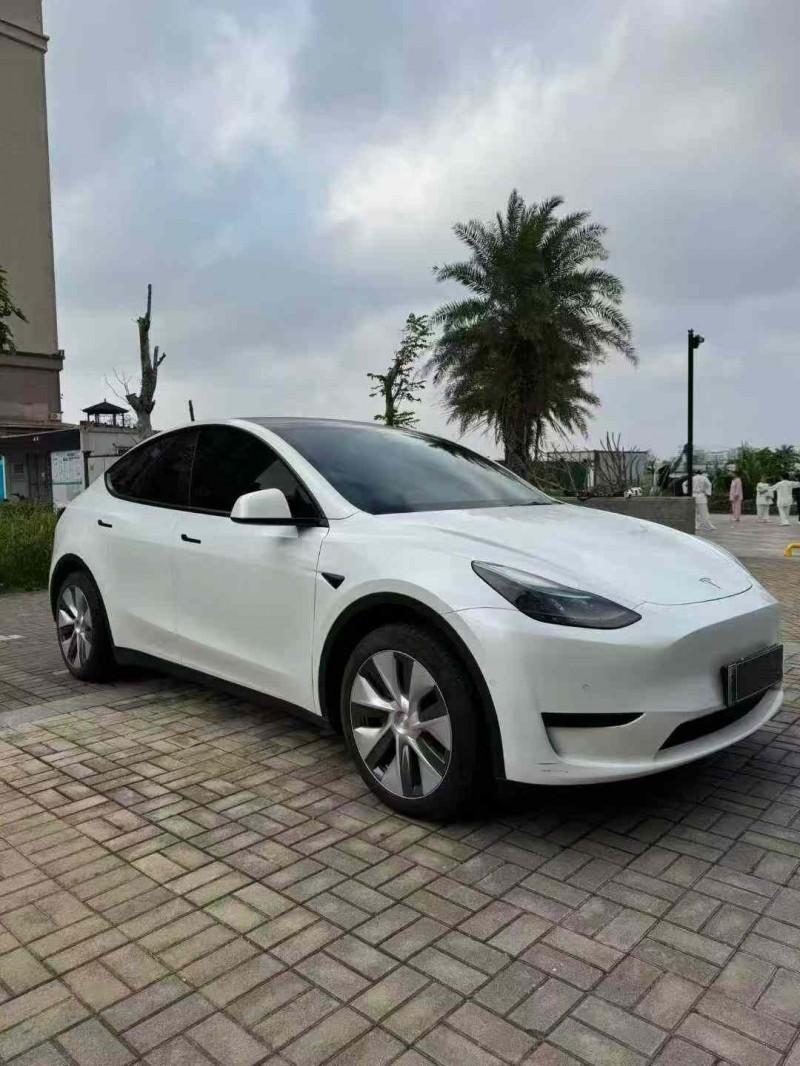 海口23年特斯拉MODEL Y3