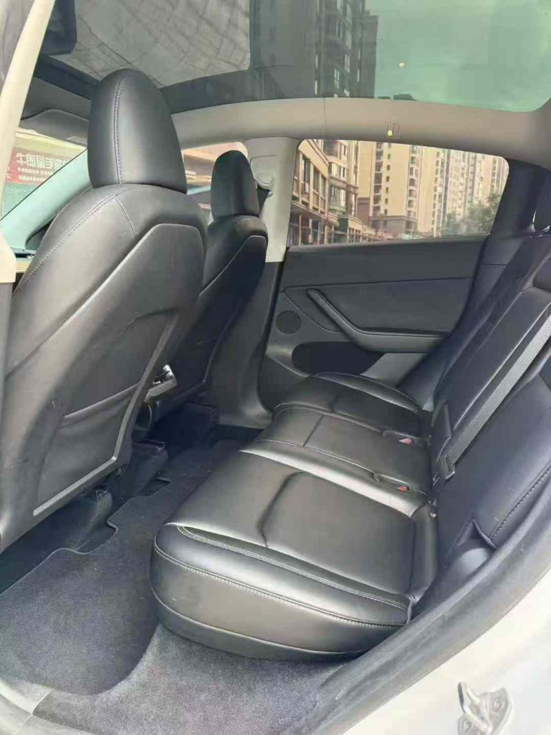 海口23年特斯拉MODEL Y4