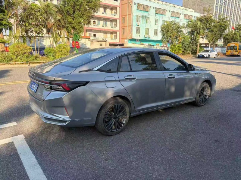 茂名21年东风奕炫8