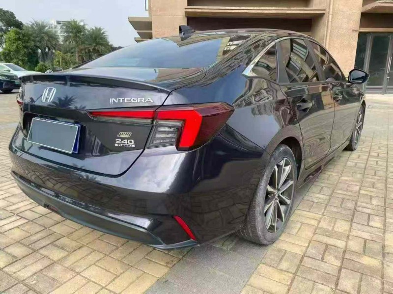 海口23年本田型格8