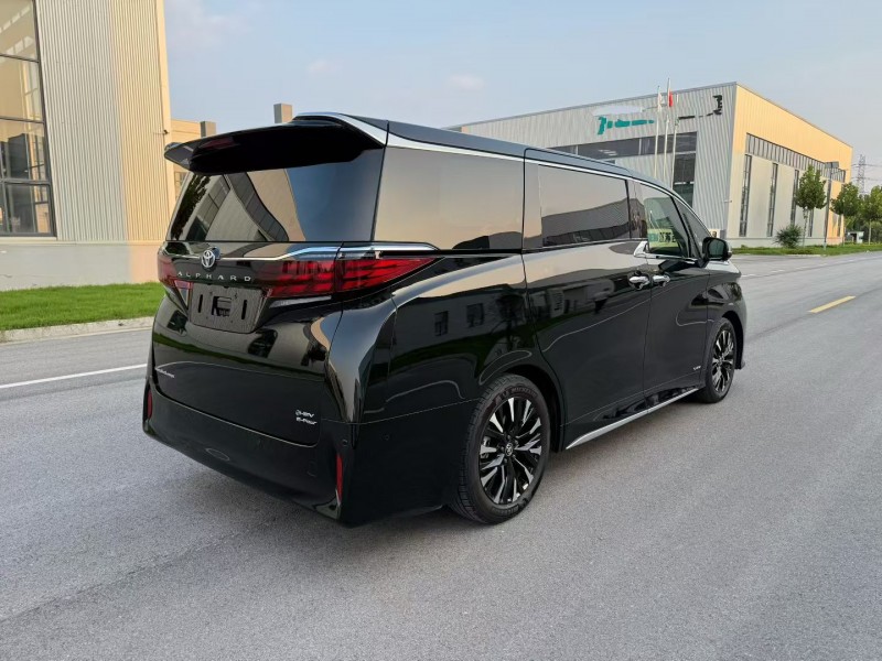 徐州25年丰田埃尔法7