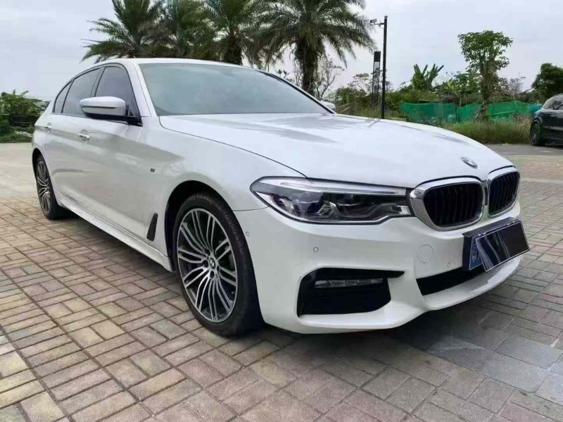 海口18年宝马5系3