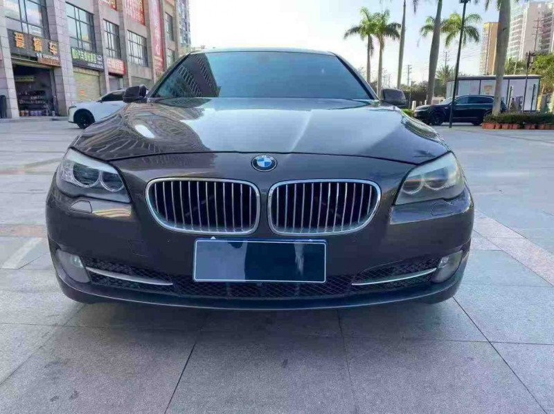 海口13年宝马5系1