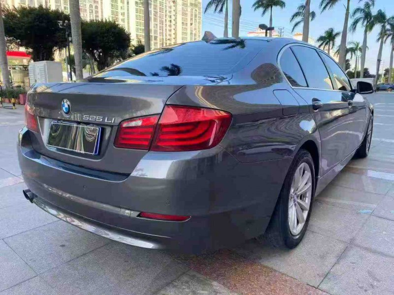 海口13年宝马5系7