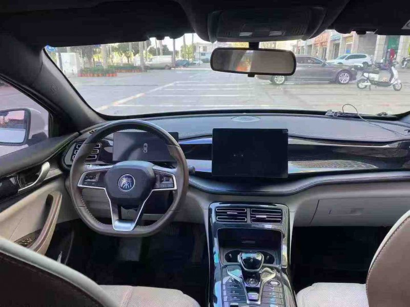 海口23年比亚迪秦6