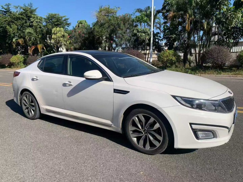 茂名16年本田缤智2