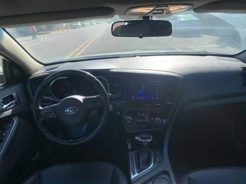 茂名16年本田缤智5