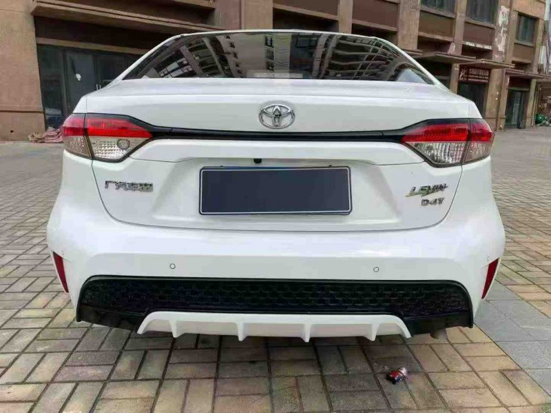 海口22年丰田雷凌9