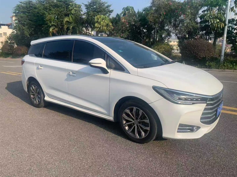 茂名20年比亚迪宋2