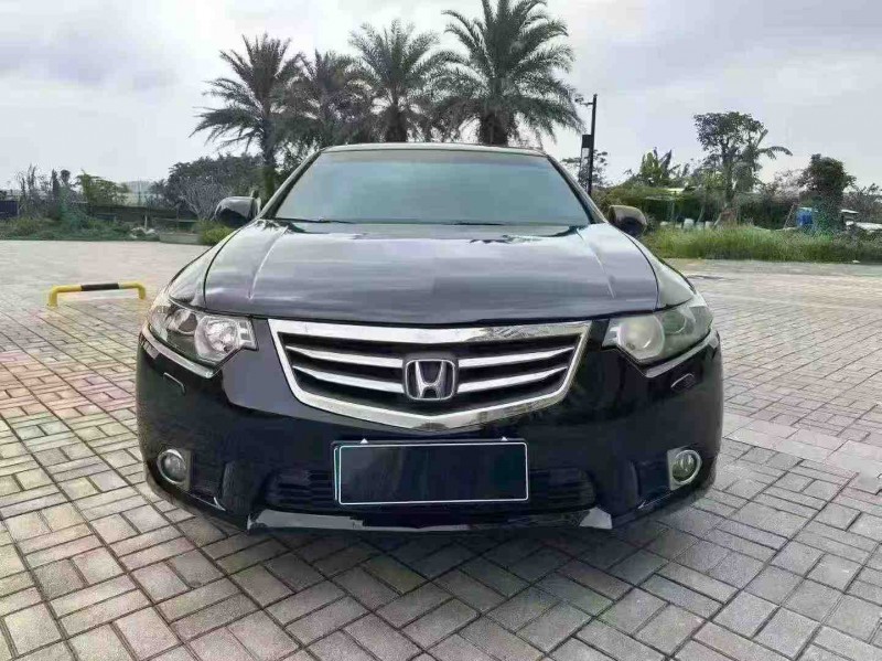 海口13年本田思铂睿1