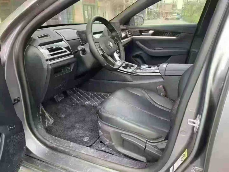 海口25年比亚迪秦4