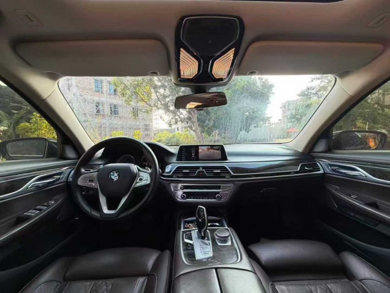 茂名16年宝马7系4