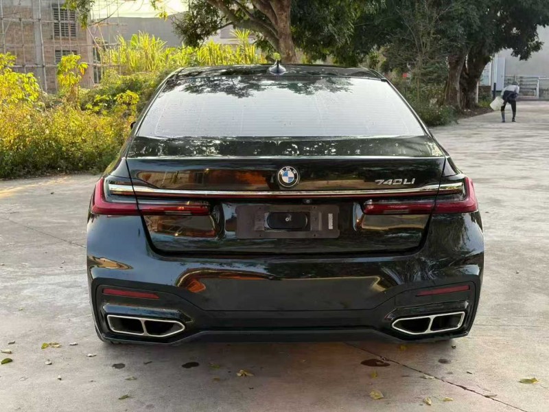 茂名16年宝马7系9