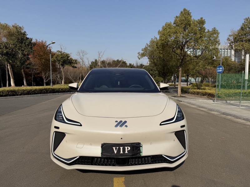 盐城22年智己LS71