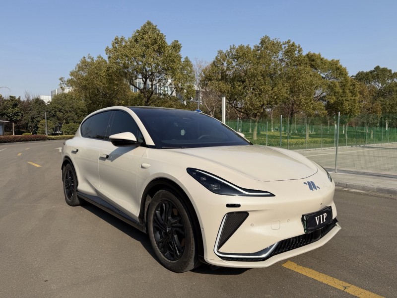 盐城22年智己LS73