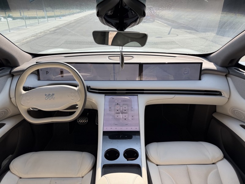 盐城22年智己LS76