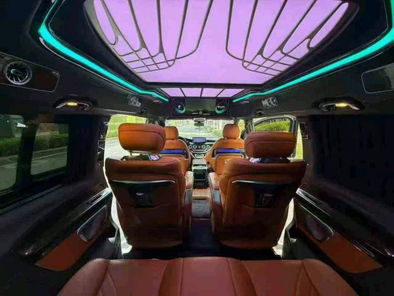 荆州24年奔驰唯雅诺3