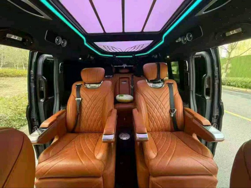 荆州24年奔驰唯雅诺6