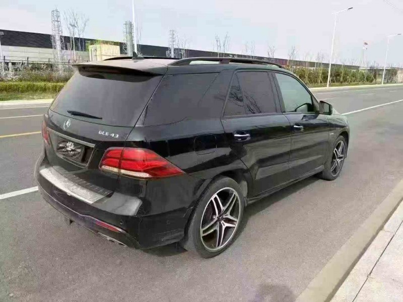 徐州19年奔驰GLE7