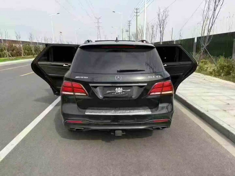 徐州19年奔驰GLE9