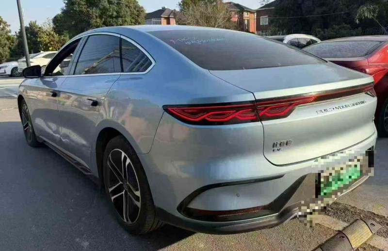 杭州23年比亚迪汉8