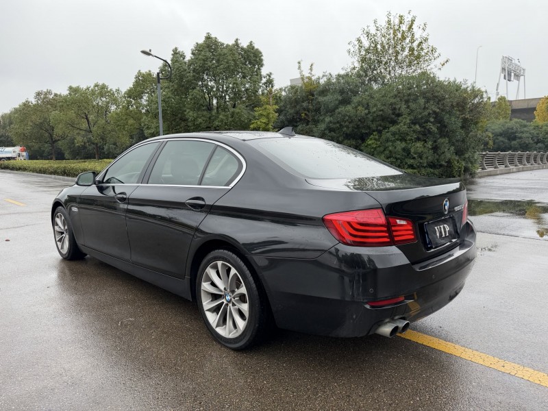 盐城15年宝马5系8