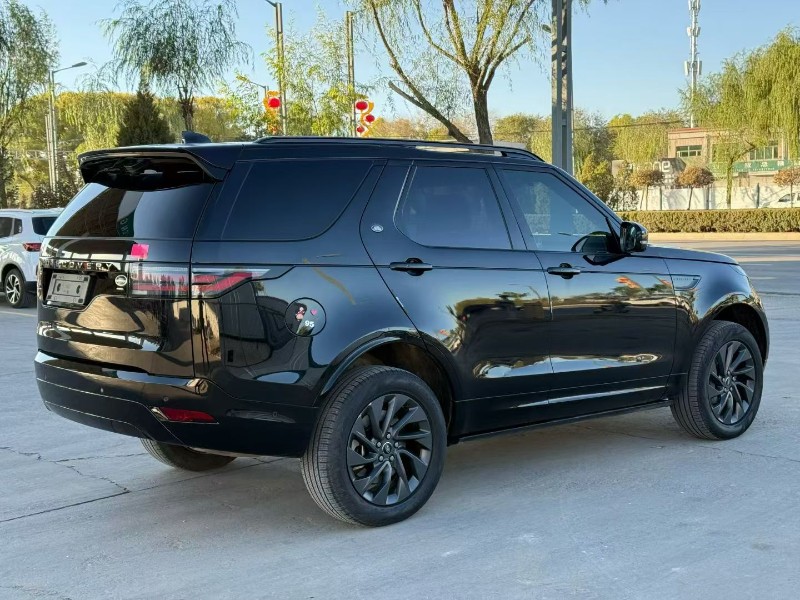 榆林23年路虎发现8