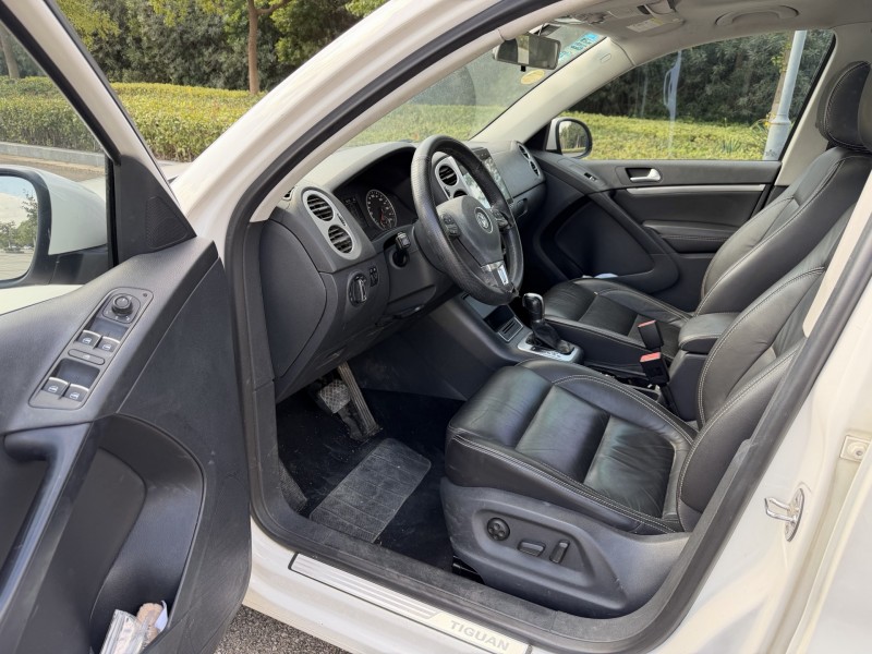 盐城17年大众途观5