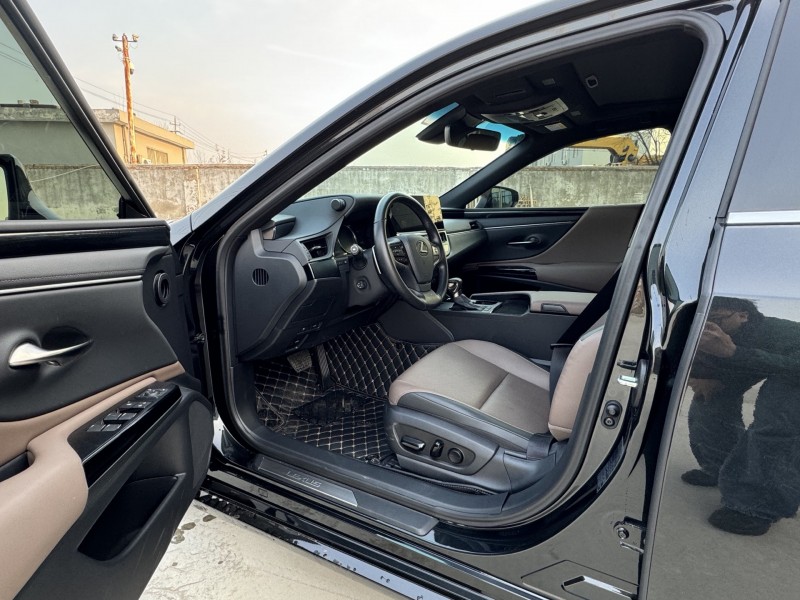 盐城24年雷克萨斯ES4