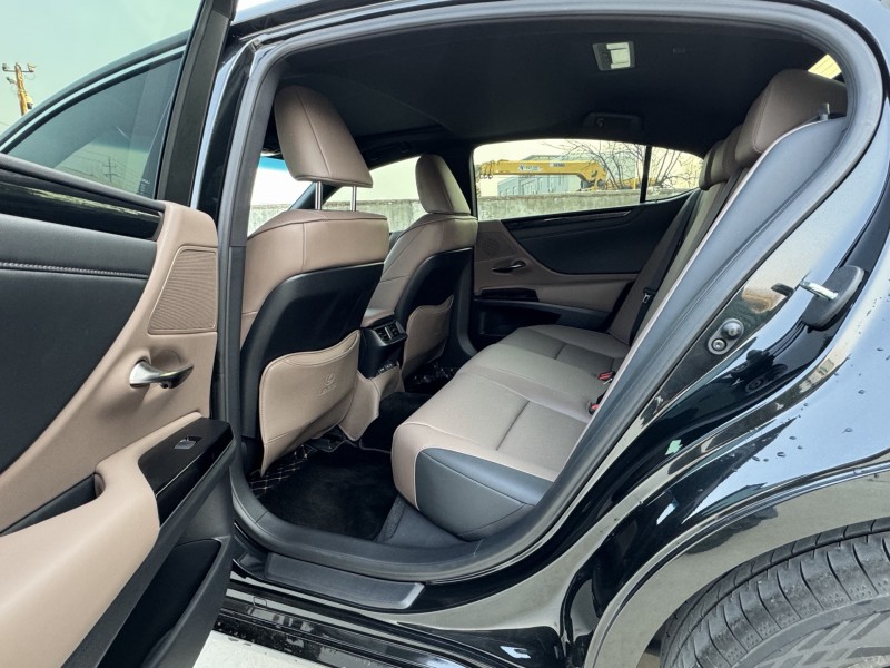 盐城24年雷克萨斯ES6