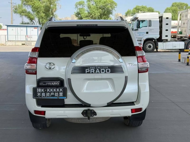 榆林14年丰田普拉多9