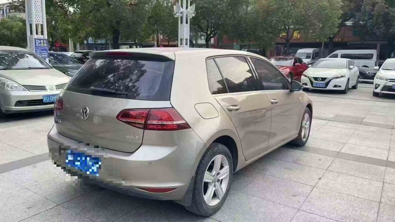 徐州17年大众高尔夫8