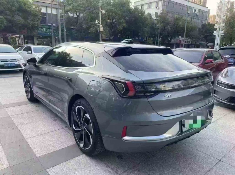 常州22年极氪汽车0017