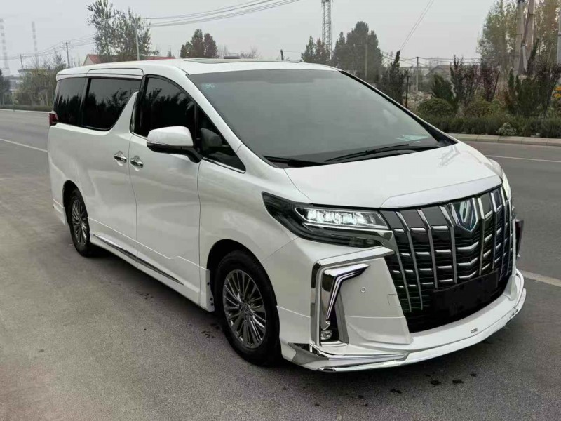 滨州17年丰田埃尔法2