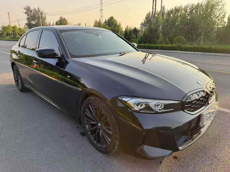 滨州23年宝马3系2